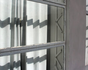 Bauhaus Dessau, Fenster im Schulgebäude